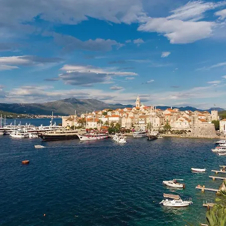 Gorgeous Apartment In Prizba With House Sea View Apartment *