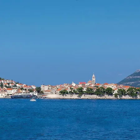 Gorgeous Apartment In Prizba With House Sea View Apartment